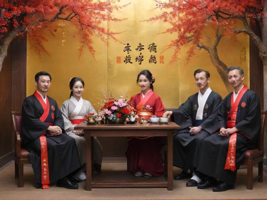 都市中一隅静谧的私人会所,提供轻松交流的氛围